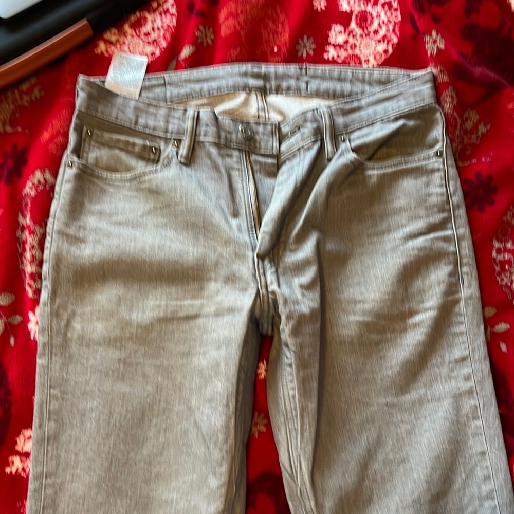 511 Levi Jeans 33x34